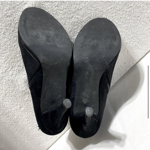 Call It Spring Black Ankle Boots With Gold Trim 8 - Picture 6 of 15